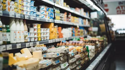 Sección de Lácteos y Huevos en Miscelanea Angelica